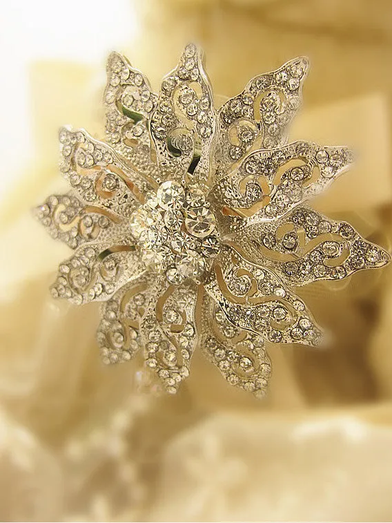 Crystal Flower Wedding Bridal Fashion Brooch