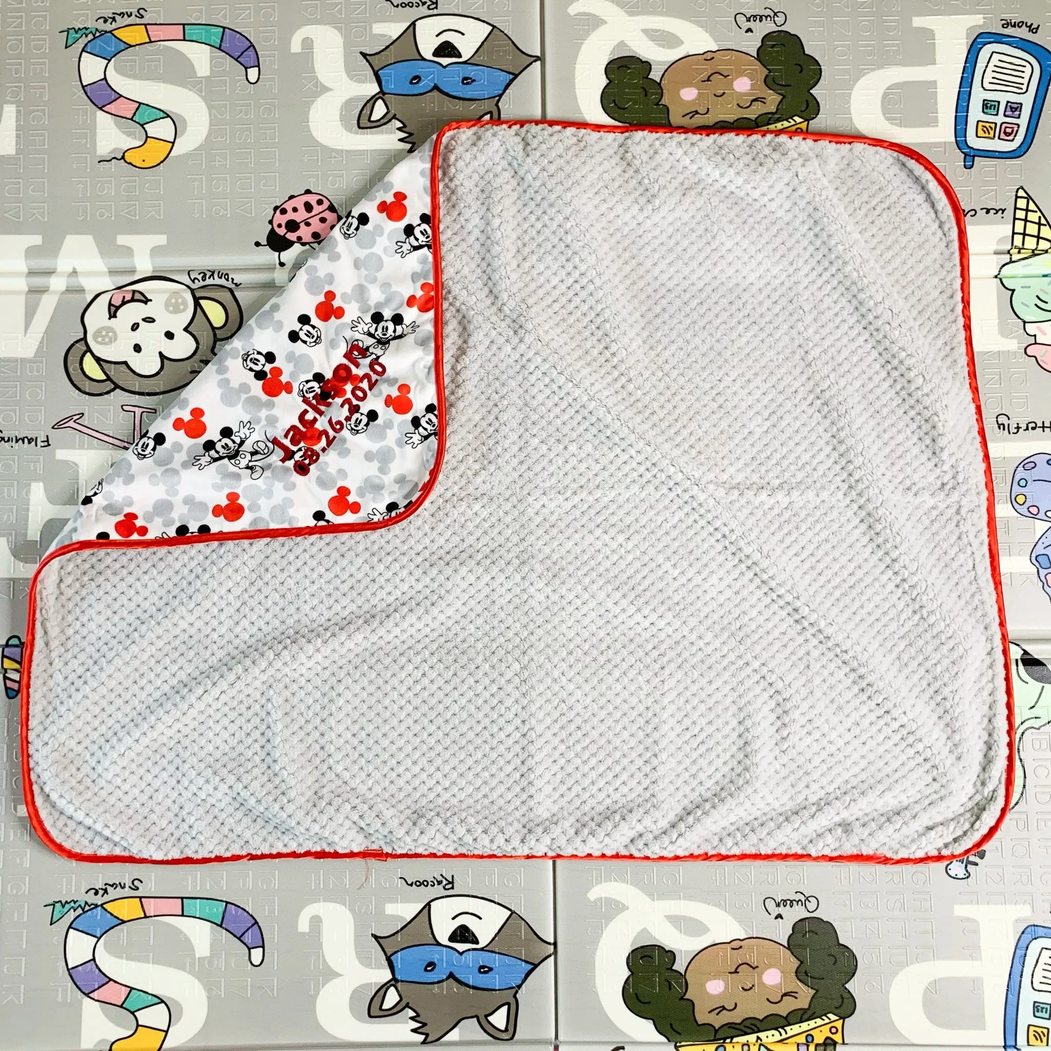 Personalized Disney Baby Blanket - Mickey Mouse