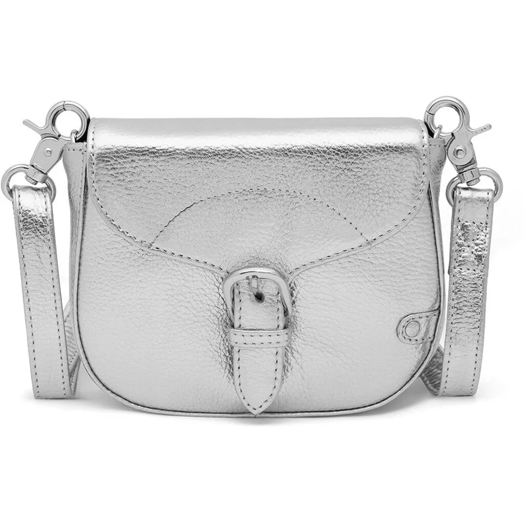 Small bag in stylish design / 16038 - Silver